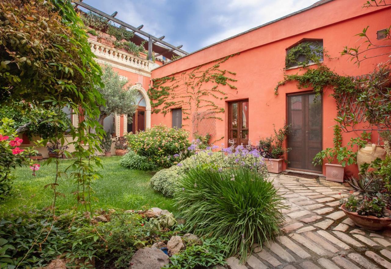 クアルトゥ・サンテーレナ Casa Isotta Bed & Breakfast エクステリア 写真