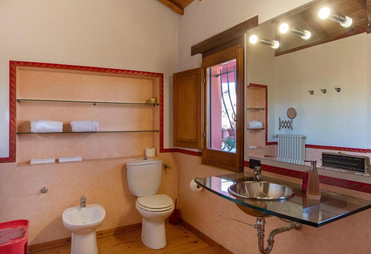 クアルトゥ・サンテーレナ Casa Isotta Bed & Breakfast エクステリア 写真