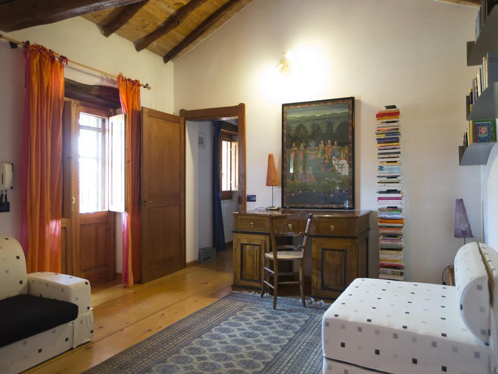 クアルトゥ・サンテーレナ Casa Isotta Bed & Breakfast エクステリア 写真
