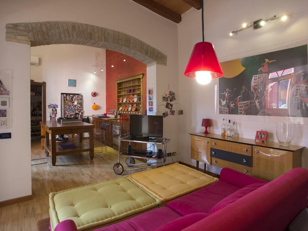 クアルトゥ・サンテーレナ Casa Isotta Bed & Breakfast エクステリア 写真